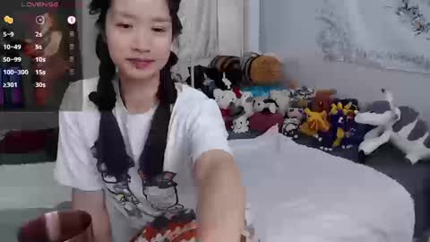 Snapshot of marissapeach chatting on October 12, 2025, 2:49 pm MarissaPeach online show from October 12, 2025, 2:49 pm