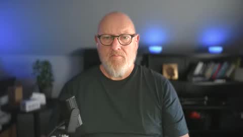 Snapshot of mark1963sub chatting on September 11, 2025, 11:10 am Mark online show from September 11, 2025, 11:10 am