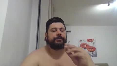 mark2985555 online show from November 25, 2025, 2:55 am