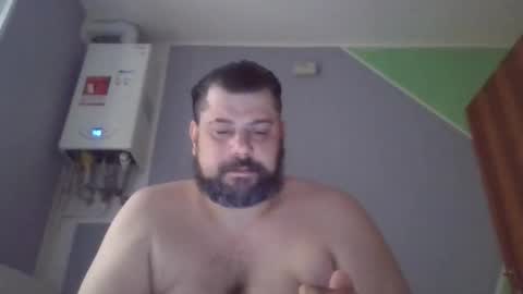 mark2985555 online show from May 5, 2026, 12:13 pm