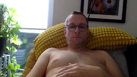 Little Mark online show from November 26, 2025, 11:33 am