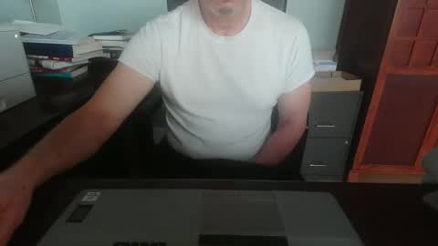 Mark online show from November 19, 2025, 1:33 pm