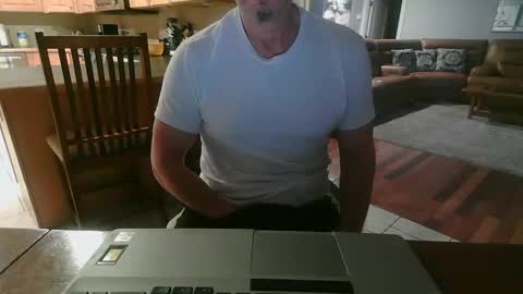 Mark online show from November 23, 2025, 12:05 pm