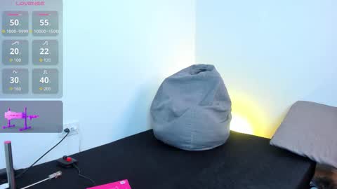 Snapshot of mark_broown_ chatting on February 23, 2026, 8:50 pm mark_broown_ online show from February 23, 2026, 8:50 pm