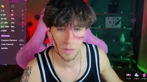 mark_caron online show from October 31, 2025, 8:32 pm