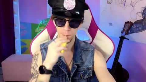 mark_caron online show from July 12, 2026, 8:22 pm