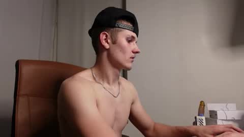 Snapshot of mark_karson chatting on September 14, 2025, 7:57 pm MARK KARSON online show from September 14, 2025, 7:57 pm