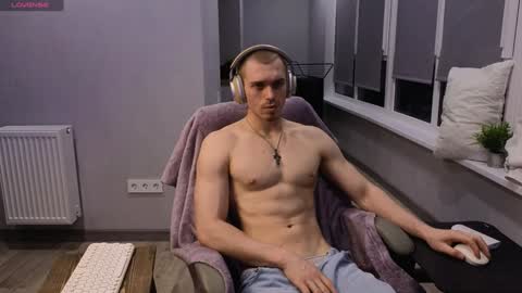 Mark online show from January 15, 2025, 8:37 pm