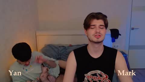 Snapshot of mark_sun chatting on September 11, 2025, 7:47 pm Mark online show from September 11, 2025, 7:47 pm