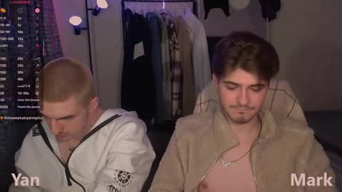 Snapshot of mark_sun chatting on November 12, 2025, 3:34 pm Mark online show from November 12, 2025, 3:34 pm