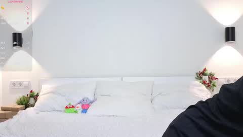 markettadeerman online show from February 7, 2026, 5:11 am