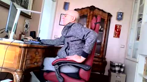 Snapshot of markmarkmark00 chatting on February 5, 2026, 9:58 am markmarkmark00 online show from February 5, 2026, 9:58 am