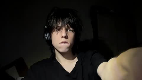 Mark online show from April 12, 2026, 9:53 pm