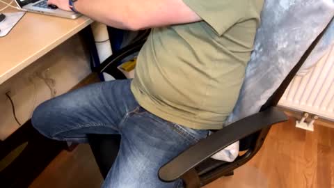 Snapshot of markus1987graz chatting on March 4, 2025, 10:46 am markus1987graz online show from March 4, 2025, 10:46 am