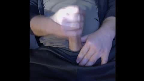 Snapshot of markus81xxx chatting on February 22, 2025, 7:03 pm markus81xxx online show from February 22, 2025, 7:03 pm