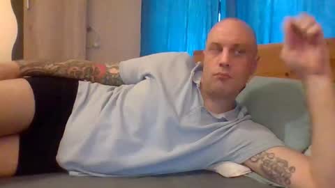 Snapshot of markus_7 chatting on October 8, 2025, 11:30 am markus_7 online show from October 8, 2025, 11:30 am