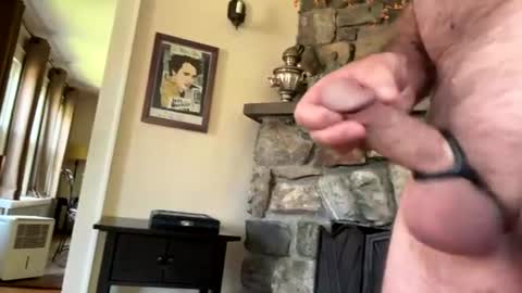 Snapshot of markygee43 chatting on June 15, 2026, 3:36 pm AveragePenisMan online show from June 15, 2026, 3:36 pm