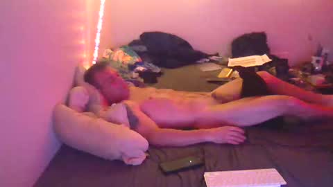 markymark101825061 online show from January 8, 2025, 10:27 pm