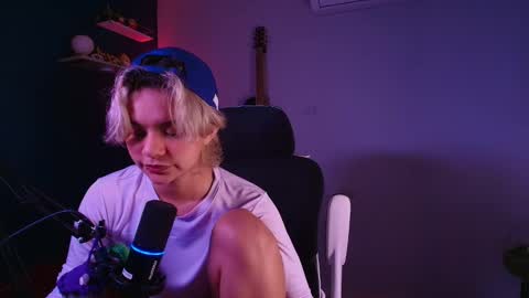 Snapshot of marlena3312 chatting on February 3, 2026, 1:16 pm Marlena online show from February 3, 2026, 1:16 pm