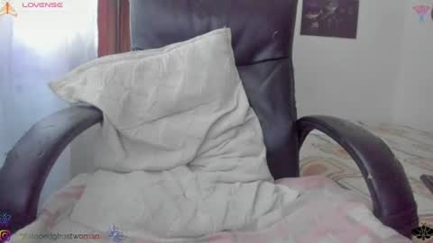 Snapshot of marllena chatting on July 24, 2026, 1:42 pm mar online show from July 24, 2026, 1:42 pm