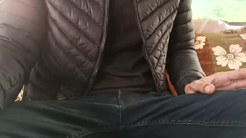 Snapshot of marocreda33 chatting on December 5, 2024, 11:49 am marocreda33 online show from December 5, 2024, 11:49 am