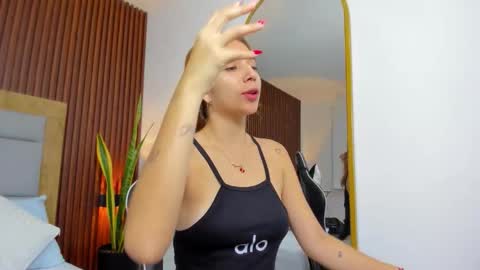 Maly online show from November 17, 2025, 12:22 pm