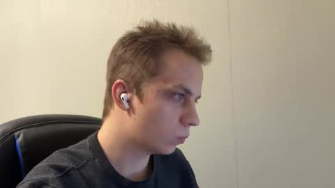 Snapshot of maroooa chatting on February 13, 2026, 6:15 pm Marko online show from February 13, 2026, 6:15 pm