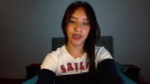 Snapshot of maroval2 chatting on July 1, 2026, 4:14 am maroval online show from July 1, 2026, 4:14 am