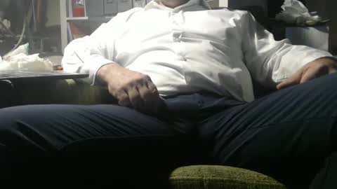 Snapshot of marrieddad19751975 chatting on March 10, 2025, 12:18 am only fans marrieddad19751975 online show from March 10, 2025, 12:18 am