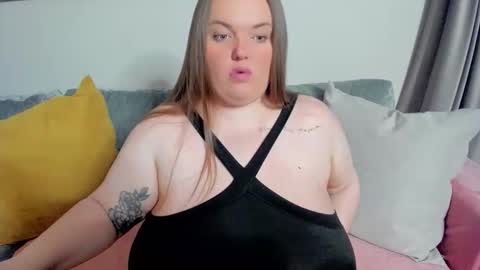 Mary online show from October 18, 2025, 7:03 pm