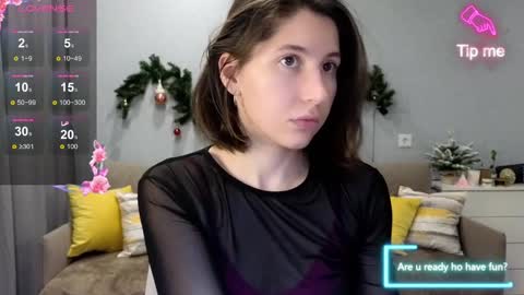 marrycolins online show from January 3, 2025, 10:52 am