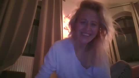 MaryGoRound online show from January 17, 2025, 12:10 am