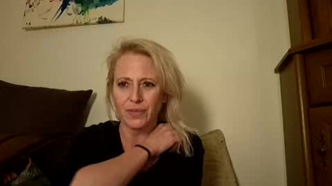 MaryGoRound online show from October 2, 2025, 11:56 pm