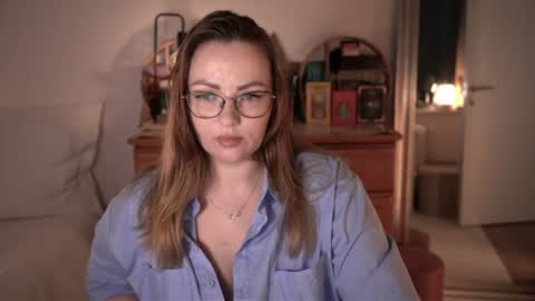 Snapshot of marrygrayes chatting on August 1, 2026, 9:46 pm Maria online broadcast from Tuesday to Suturday from 6 pm to 12 pm Germany time Sunday-Monday offline online show from August 1, 2026, 9:46 pm