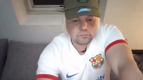 Snapshot of mars0481 chatting on December 6, 2024, 12:05 pm mars0481 online show from December 6, 2024, 12:05 pm