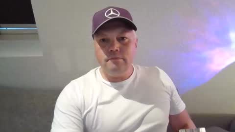 Snapshot of mars0481 chatting on September 10, 2025, 7:30 am mars0481 online show from September 10, 2025, 7:30 am