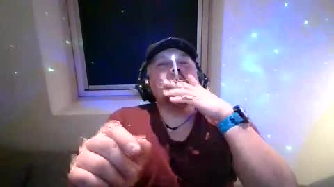 Snapshot of mars0481 chatting on October 5, 2025, 5:06 am mars0481 online show from October 5, 2025, 5:06 am