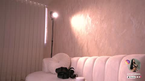     online show from January 14, 2025, 10:23 pm