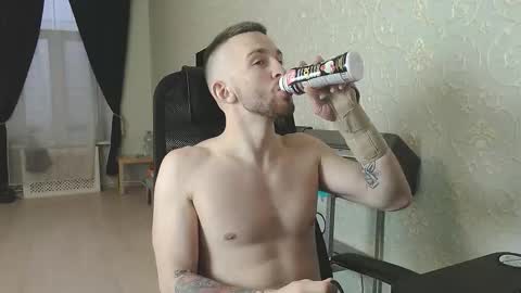 Snapshot of marselle_looker chatting on November 29, 2025, 11:57 am Marselle online show from November 29, 2025, 11:57 am