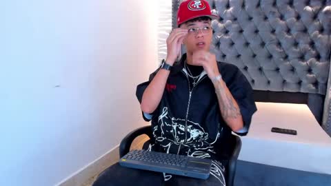 MARSHALL online show from April 1, 2026, 1:12 pm