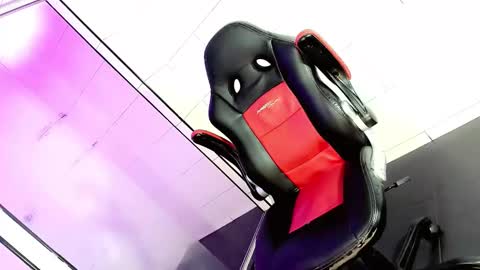 Marshall online show from November 12, 2025, 11:10 am