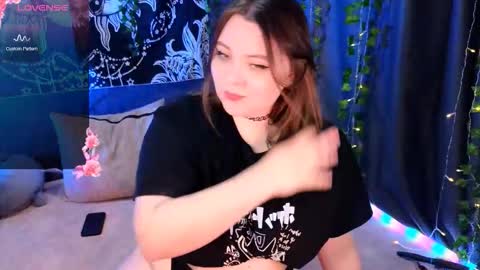 marshmallowbeauty_ online show from October 17, 2025, 9:28 pm