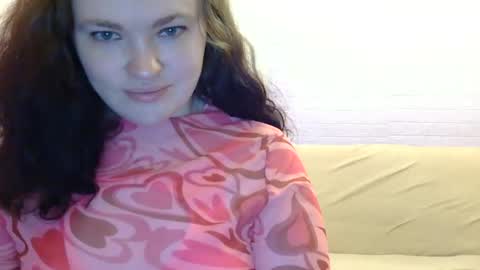 Snapshot of marshmellowsofia chatting on June 19, 2026, 12:04 am marshmellowsofia online show from June 19, 2026, 12:04 am