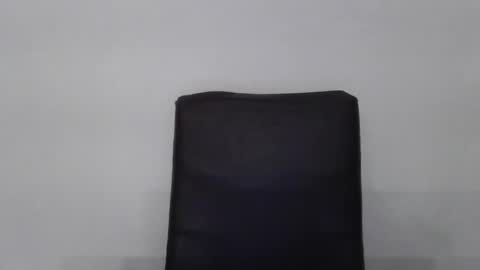 Snapshot of marsupilami_82_ chatting on December 3, 2024, 9:34 pm marsupilami_82_ online show from December 3, 2024, 9:34 pm