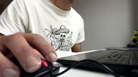 Snapshot of marsupilami_82_ chatting on December 15, 2025, 8:18 am marsupilami_82_ online show from December 15, 2025, 8:18 am