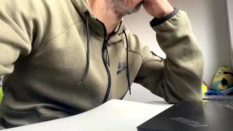 Snapshot of marsupilami_82_ chatting on December 19, 2025, 11:17 am marsupilami_82_ online show from December 19, 2025, 11:17 am