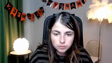 Snapshot of martaedams chatting on October 25, 2025, 6:21 am martaedams online show from October 25, 2025, 6:21 am