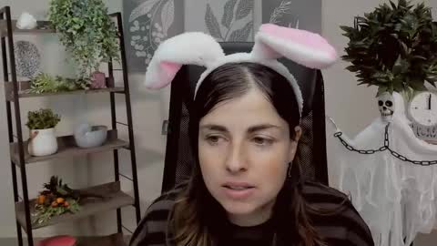 Snapshot of martaedams chatting on November 6, 2025, 6:14 am martaedams online show from November 6, 2025, 6:14 am