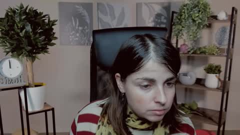 Snapshot of martaedams chatting on November 26, 2025, 6:47 am martaedams online show from November 26, 2025, 6:47 am