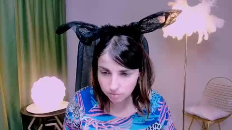 Snapshot of martaedams chatting on November 28, 2025, 6:27 am martaedams online show from November 28, 2025, 6:27 am